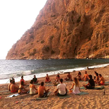 Butterfly Valley Seaside Glamping ラグジュアリーテント オルデニズ