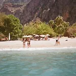 ラグジュアリーテント Butterfly Valley Seaside Glamping *