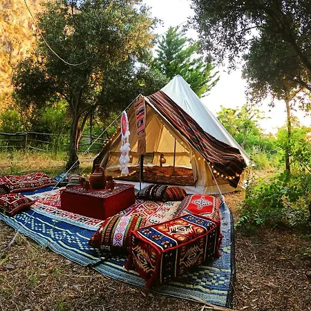 Butterfly Valley Seaside Glamping 豪华帐篷