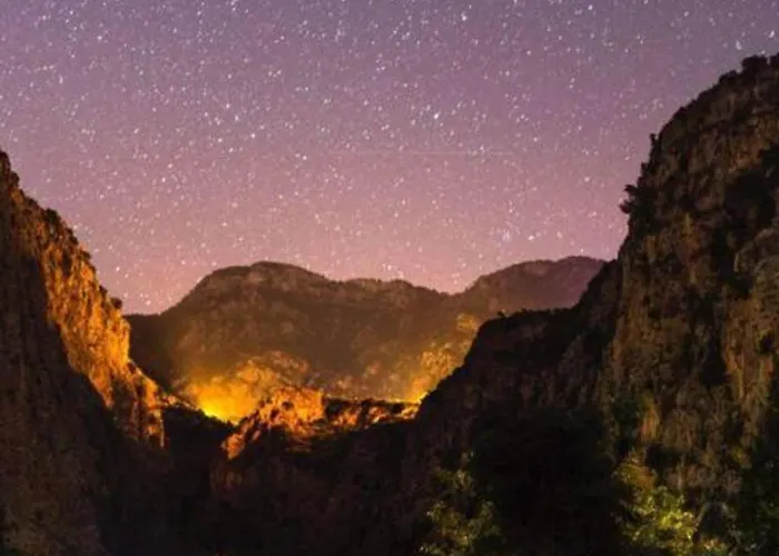 Butterfly Valley Seaside Glamping Роскошный шатер Олудениз
