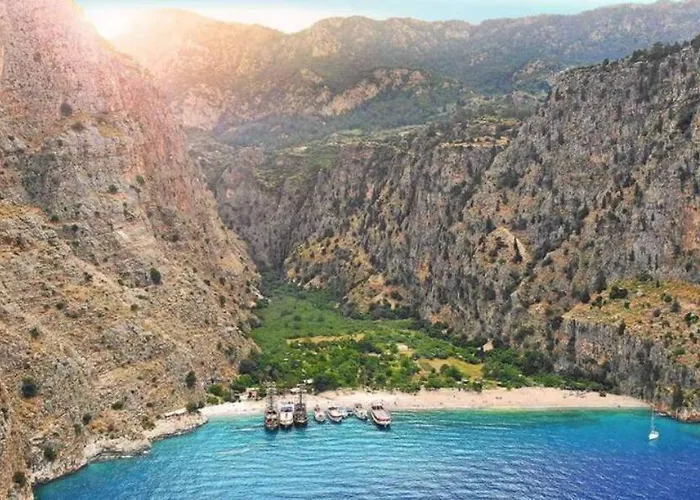 Роскошный шатер Butterfly Valley Seaside Glamping Олудениз