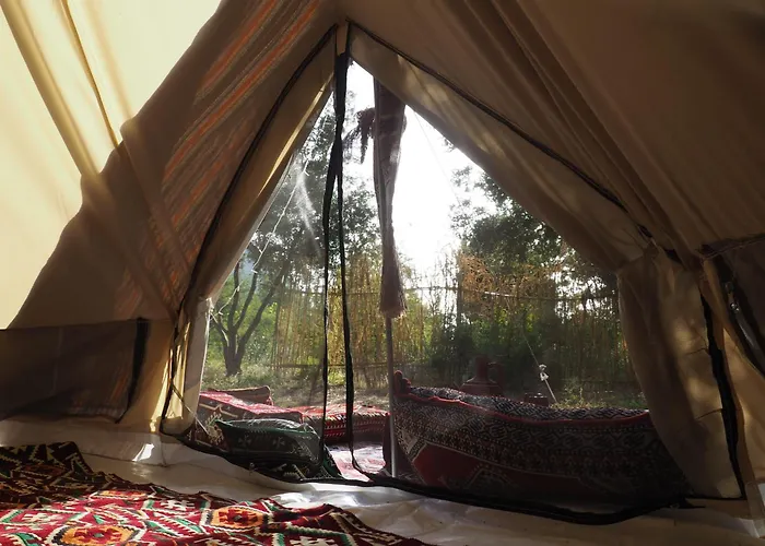Butterfly Valley Seaside Glamping Олудениз