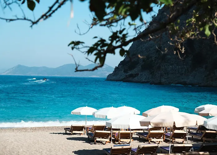 Роскошный шатер Butterfly Valley Seaside Glamping