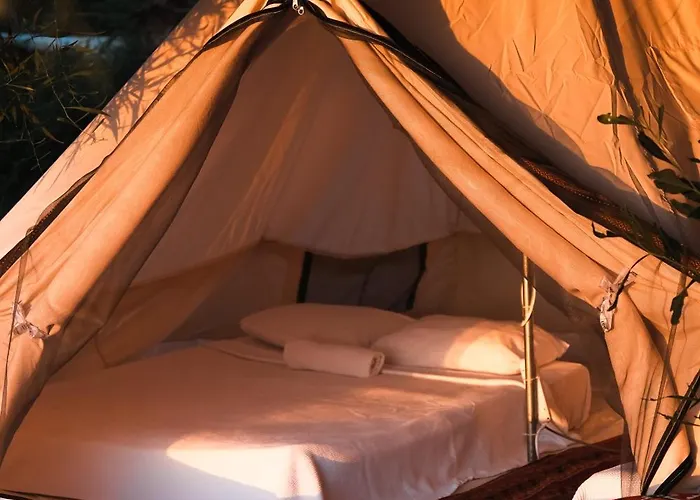 Butterfly Valley Seaside Glamping Роскошный шатер Олудениз