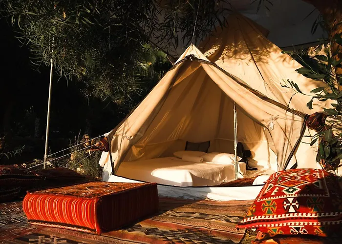 Butterfly Valley Seaside Glamping Роскошный шатер Олудениз